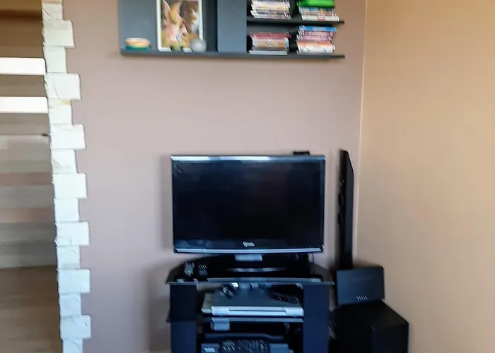 Clickonthecozylime Czechow Hostel